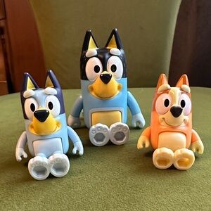 Bluey Action Figure Set